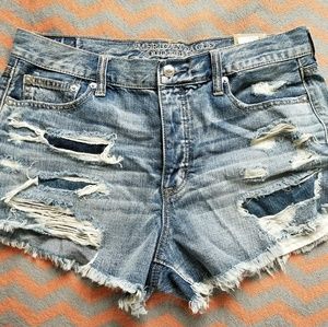American Eagle Vintage Hi-Rise Shorts